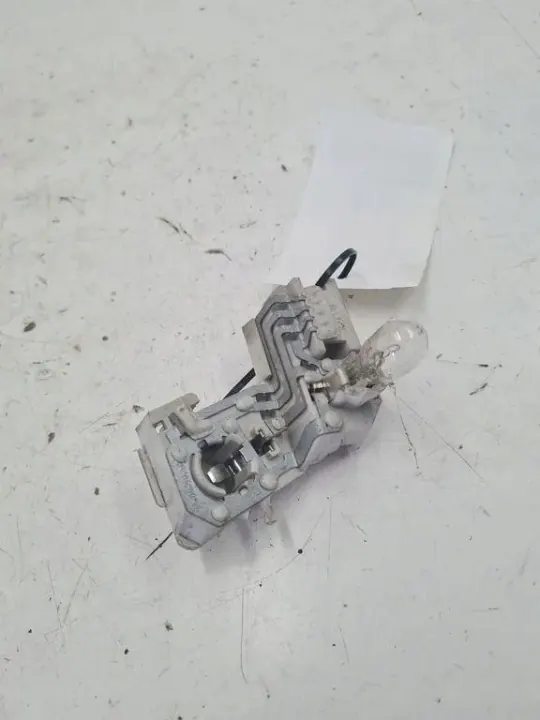 Conector de luz traseira Audi A3 Sportback OEM 8P4945257C image 3