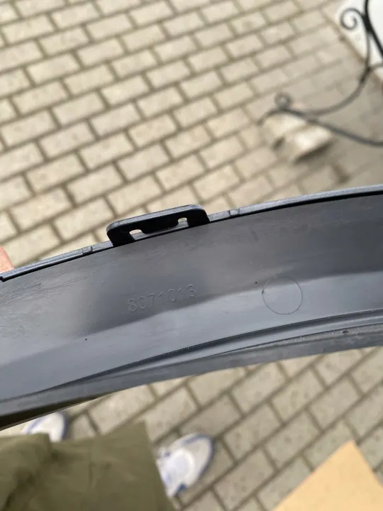 BMW X4 G02 M-Package Garniture Garde-Boue Droit Arrière OEM image 4