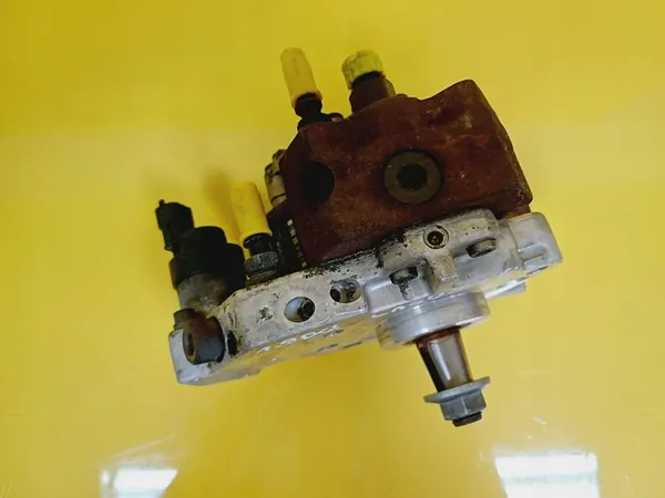 Brandstofpomp Renault Laguna II 1.9 DCI 8200342594 / 0445010087 image 3