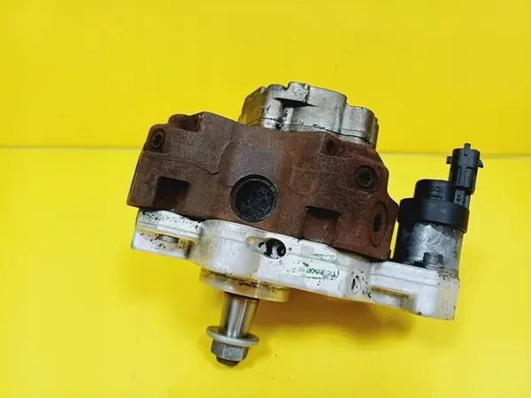 Brandstofpomp Renault Laguna II 1.9 DCI 8200342594 / 0445010087 image 9