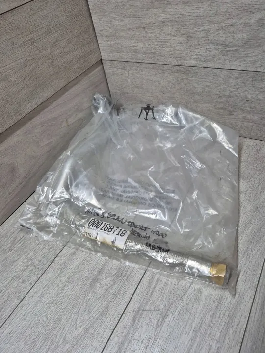 Oljerör Maserati 4200 OEM 188718 - Begagnad image 2