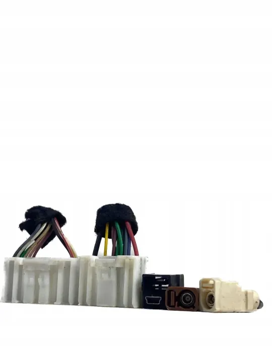 Radio-Stecker OEM 281151185R für Renault Trafic III image 2