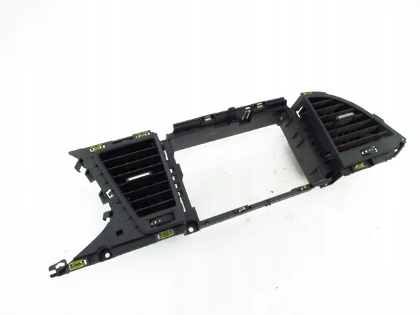 SEAT LEON III Gitter OEM 5F1820951 - Gebrauchter Zustand image 2