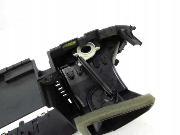 SEAT LEON III Gitter OEM 5F1820951 - Gebrauchter Zustand image 6