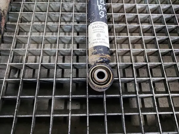 Amortisseur Arrière OEM 1T0513029RAOP1136 pour VW Touran image 6