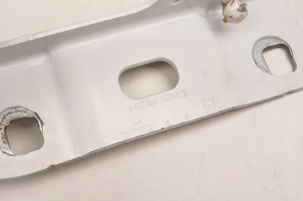 Opel Mokka B Konnusarinen Oikea OEM 9834812380 image 4