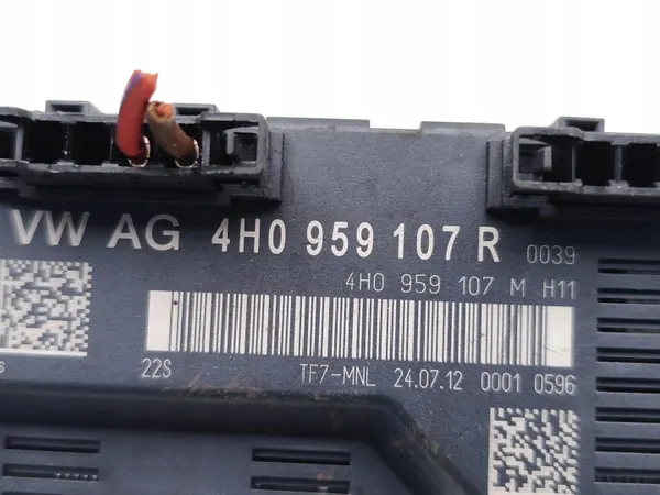 Module de contrôle de coffre Audi A8 OEM 4H0959107R image 6