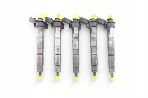 Inyector de combustible BMW 7797877-05 image 3