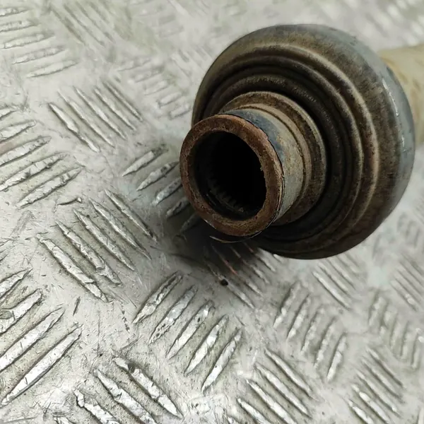 Arbre de transmission VW TOUAREG 3.0L Diesel 2016 7P0521102R image 4