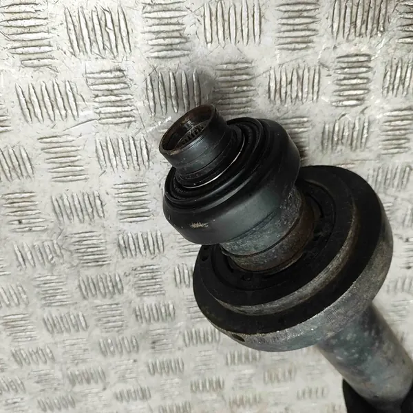 Arbre de transmission VW TOUAREG 3.0L Diesel 2016 7P0521102R image 6