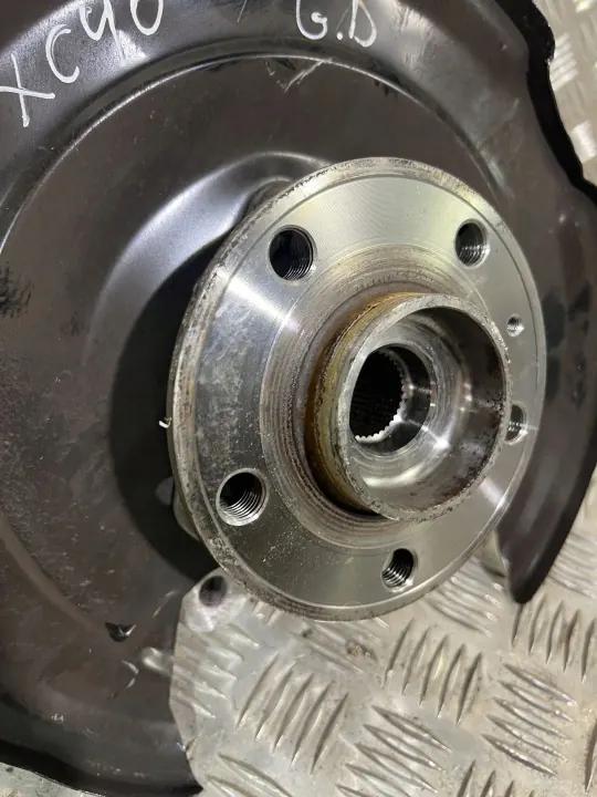 Volvo XC40 2019 Bakhjulsnav OEM 32221150 image 8