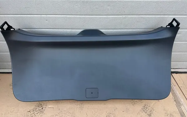 Garniture de coffre Lexus NX II OEM 67750-78040 image 2