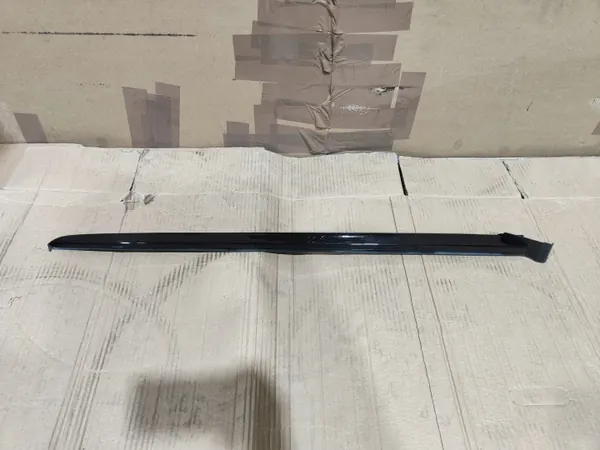 OEM 9810112080 Vasen Tuulilasin Lista Peugeot 3008 II image 2