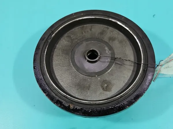 Poulie vilebrequin OEM 7793882 pour BMW E90 2.0D image 5