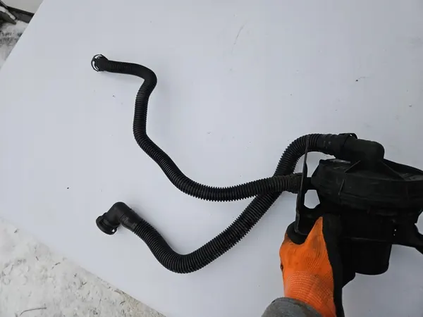 Toissijainen ilmavesipumppu Audi A6 C7 A7 4G 3.0T image 6