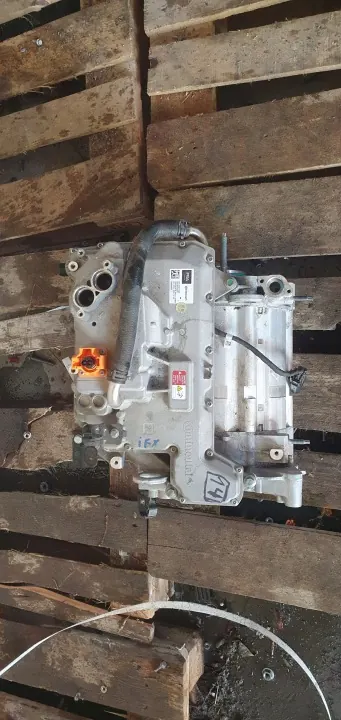 Motor elétrico inversor Opel Corsa F ZK01 image 2