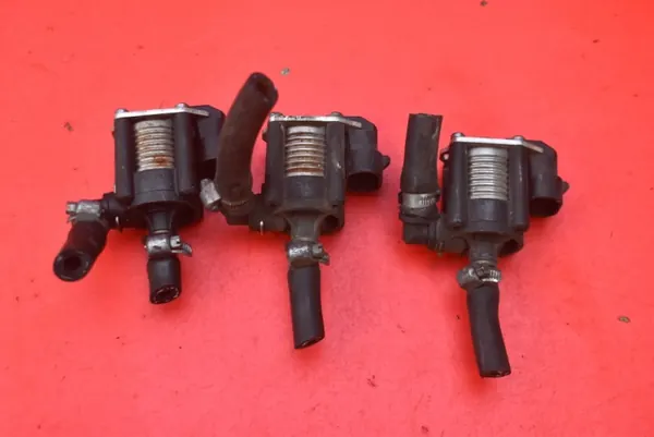 Rampe d'injection GPL OEM 67R-017294 3 cylindres image 2