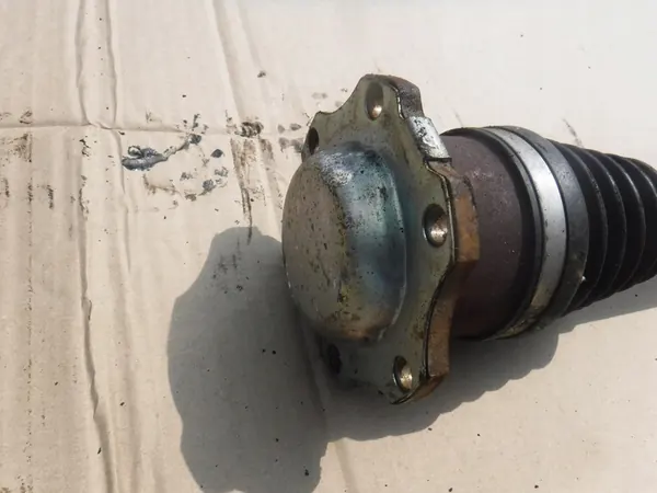 Vänster fram drivaxel VW Audi Skoda image 3