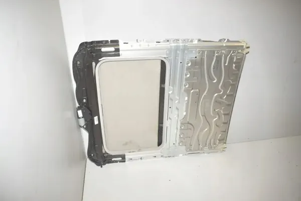 Techo Solar BMW X4 (F26) OEM 7342171 - Usado image 6