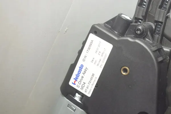 Techo Solar BMW X4 (F26) OEM 7342171 - Usado image 8