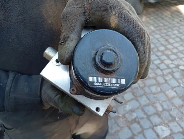 Módulo Bomba ABS Jeep OEM 56041821AB - Usado image 4