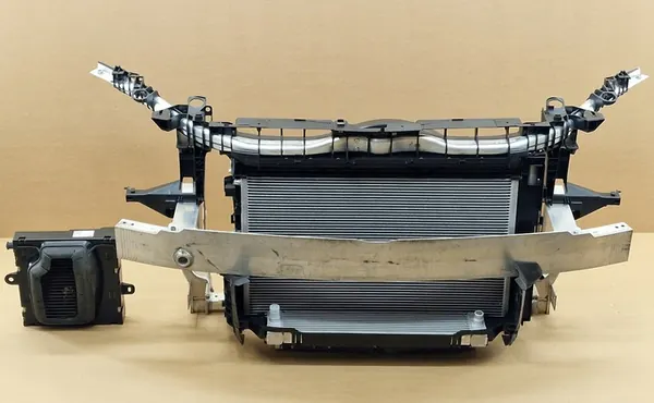 Voorste assemblage Mercedes W176 A45 AMG CLA C117 X117 GLA X156 45 AMG image 2