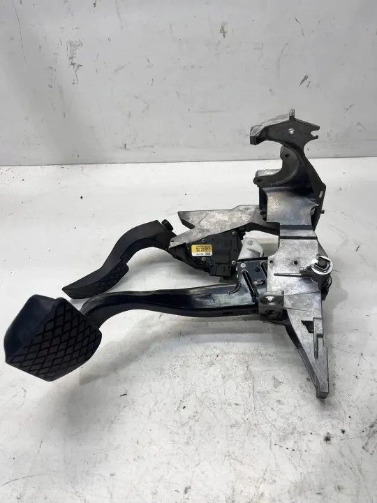 Pedalsats OEM 8E1721117A 8E1723523G för Audi A4 B6 B7 image 2