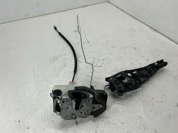 Rechte hintere Türschloss Buick Encore I 2021 image 2