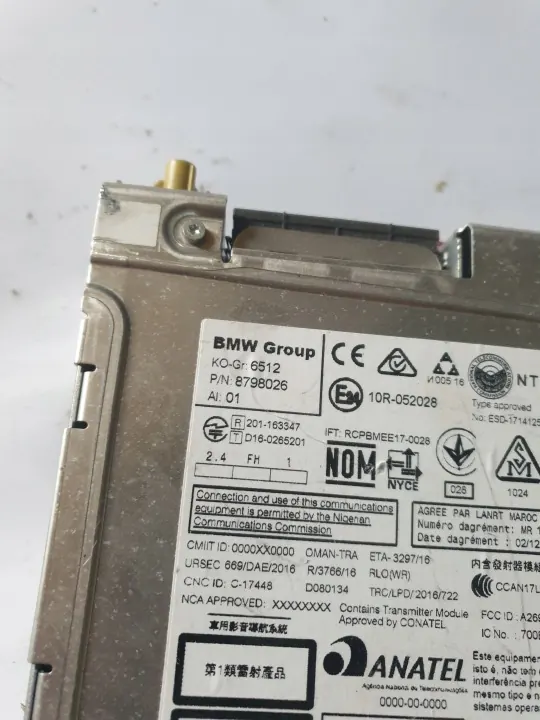 BMW OEM 8798026 Radio Media 2 - Usado image 3