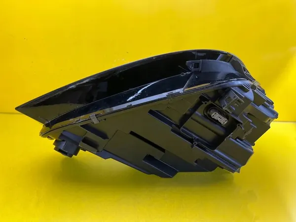 Faros Izquierdo Audi Q5 Xenón 80A941043B image 6