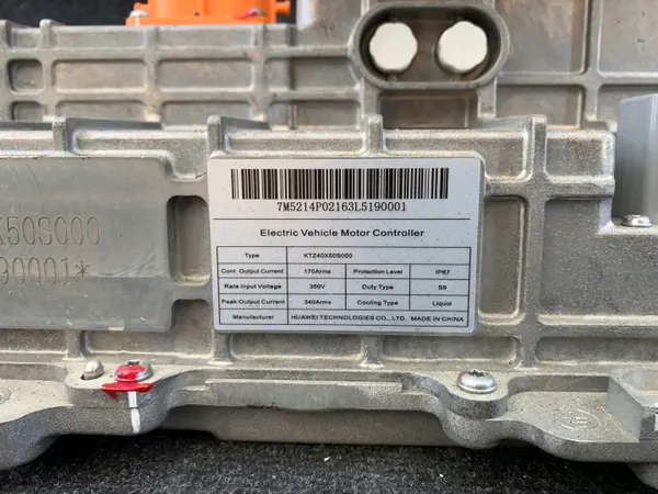Volante do Motor Maxus Usado OEM KTZ40X50S000 image 3