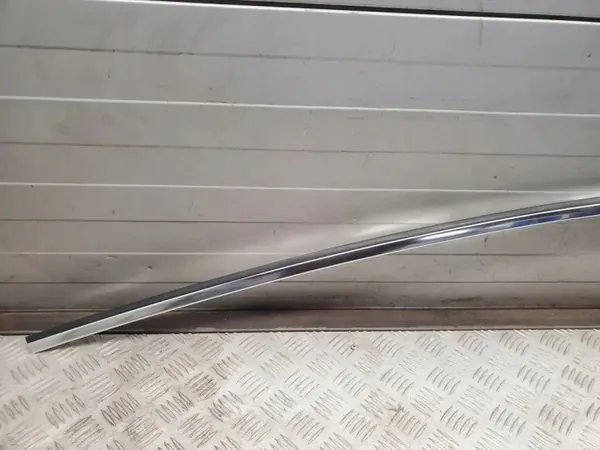 Dakraail rechterkant OEM 4G8853704A voor Audi A7 S7 image 3