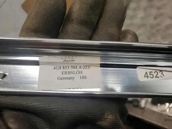 Dakraail rechterkant OEM 4G8853704A voor Audi A7 S7 image 5