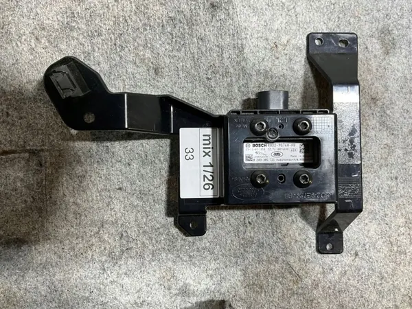 Aktiv farthållare radar Jaguar F-Pace OEM R8D29G768AB image 2