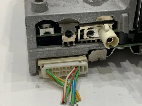 OEM 5A3AF32 Signaalimoduuli BMW G30 5-sarjaan image 4
