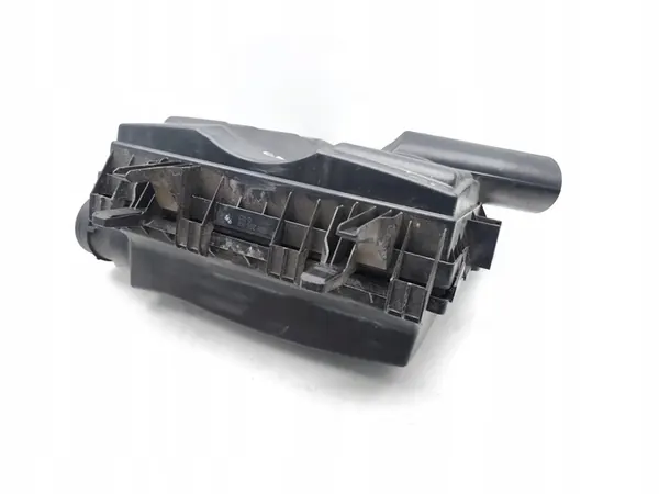 Mercedes-Benz Sprinter 3-T Ilmansuodattimen kotelo 2008 Van A0000902651 image 3