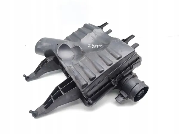 Mercedes-Benz Sprinter 3-T Ilmansuodattimen kotelo 2008 Van A0000902651 image 9