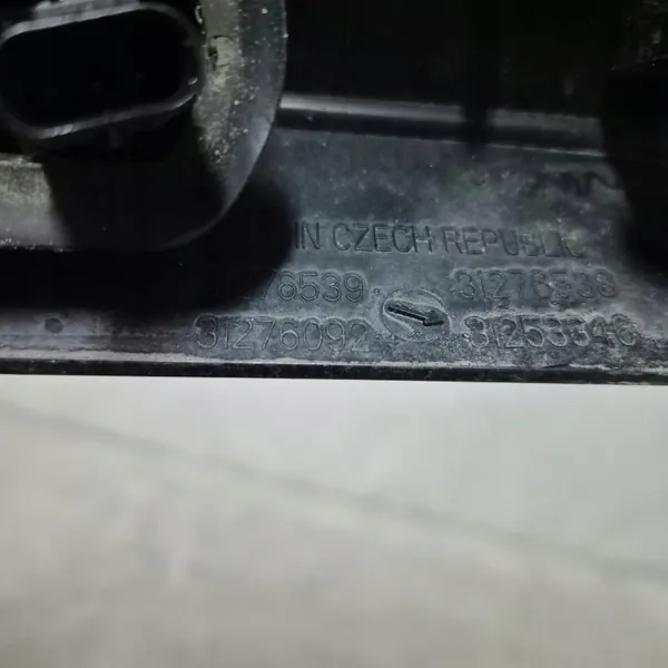 OEM 31276538 Baklucklist Volvo V60 2010-2018 image 7