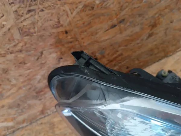 Oikea Etu Xenon-Valo Nissan Qashqai J10 Lift 26010BR60A image 5