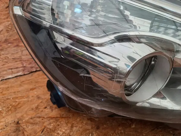 Oikea Etu Xenon-Valo Nissan Qashqai J10 Lift 26010BR60A image 9