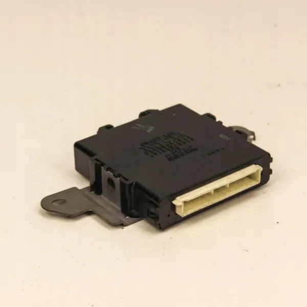 Module de frein OEM 8999047023 pour Toyota Prius 2010 image 4
