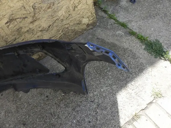 HYUNDAI ELANTRA VI 2015- Parachoques delantero image 5