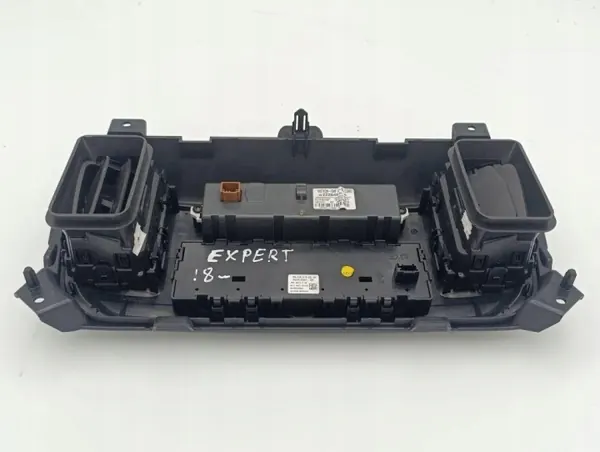 OEM 9822264580 Navigationsbildschirm für Peugeot Expert image 2