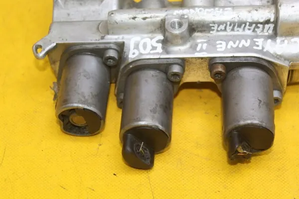 Kleppenverdeler OEM 7P5411851 Porsche image 5