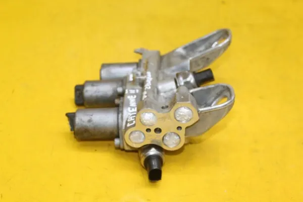 Kleppenverdeler OEM 7P5411851 Porsche image 6