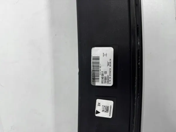 Porsche Cayenne 9Y0 Heck LED Mittelblende OEM 9Y0945081F image 9