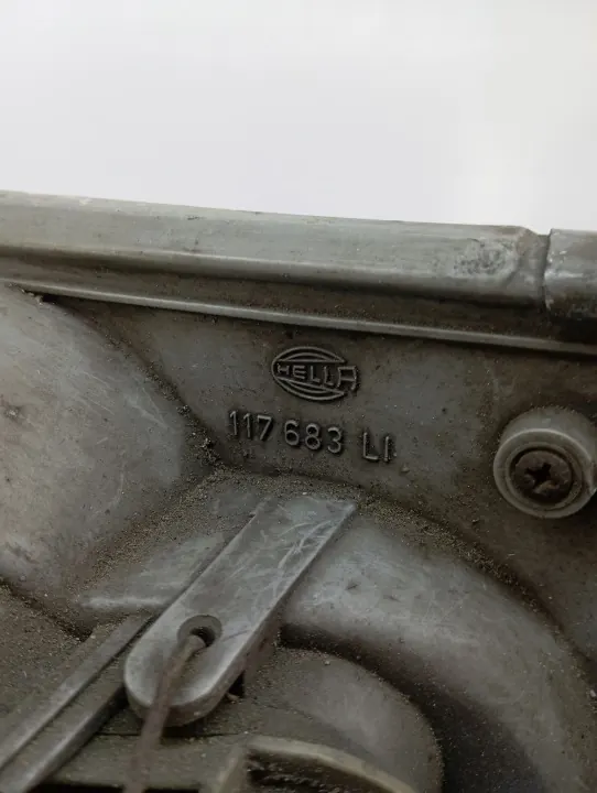 Farol esquerdo MERCEDES-BENZ W123 OEM 117683LI image 7