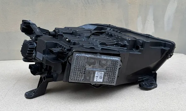 Oikea Etuvalaisin Peugeot 508 II Lift GT Line Full LED image 8