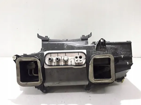 2004 BMW 7 E65 E66 Verwarmingsunit 64118379945 image 2