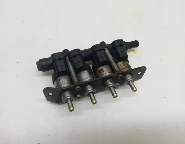 LPG-inspuitrail OEM 67R018502 - Gebruikt onderdeel image 2
